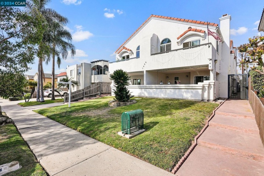 On a beautiful  quiet street of Pacific Beach's sought-after - Beach Condo for sale in San Diego, California on Beachhouse.com