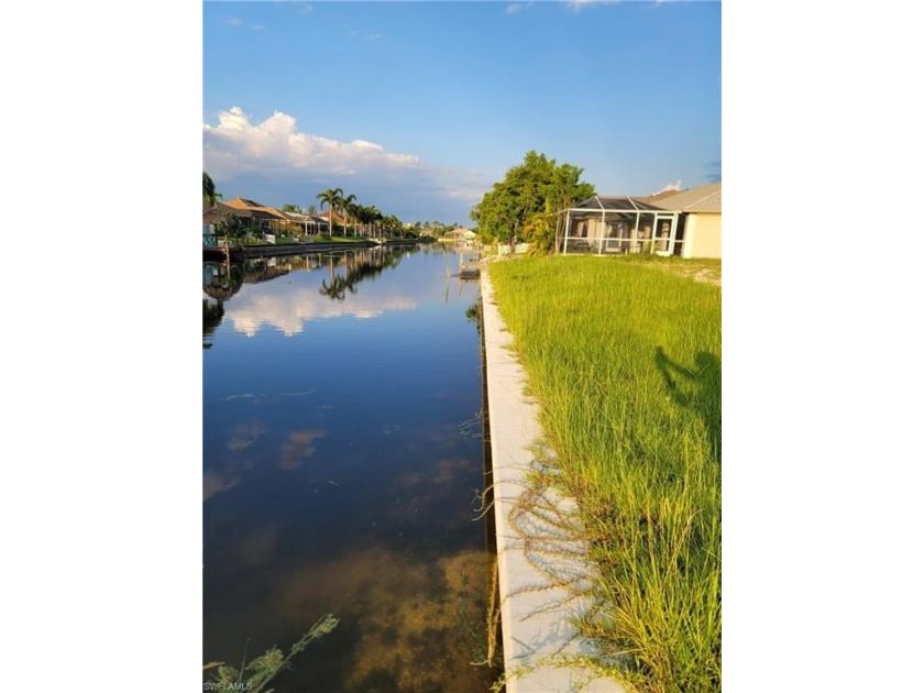 Discover your opportunity to build on this spacious parcel of - Beach Lot for sale in Cape Coral, Florida on Beachhouse.com