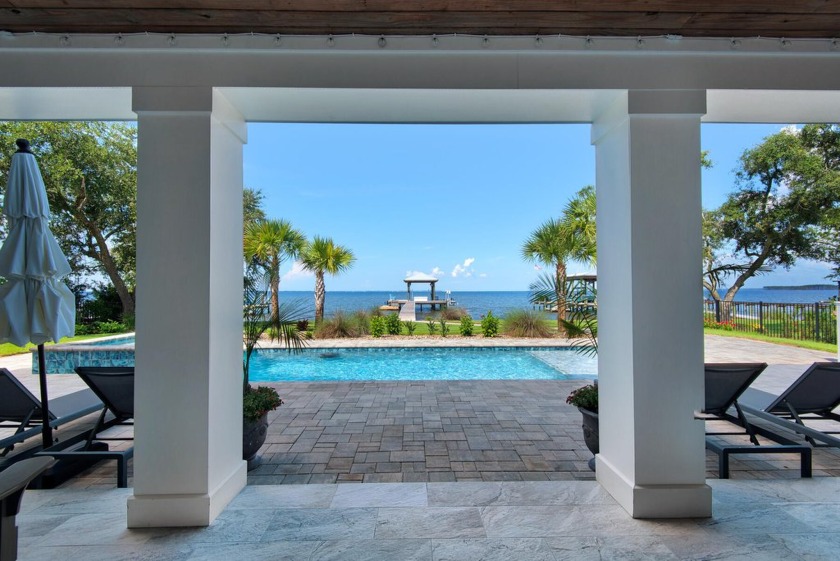 Welcome to Bay Harbour! This beautiful custom home is positioned - Beach Home for sale in Freeport, Florida on Beachhouse.com