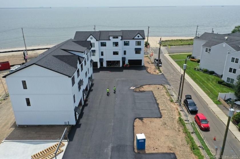 Rare find! Direct waterfront townhome complex, The Tides, is now - Beach Condo for sale in West Haven, Connecticut on Beachhouse.com