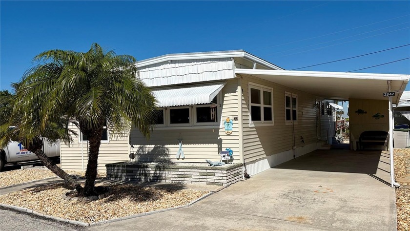 Escape to the Florida lifestyle at 2842 Trinidad Way in - Beach Home for sale in Palmetto, Florida on Beachhouse.com