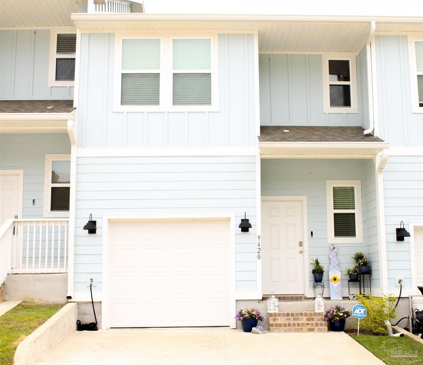 Welcome to this beautifully maintained, like-new townhome in - Beach Home for sale in Pensacola, Florida on Beachhouse.com