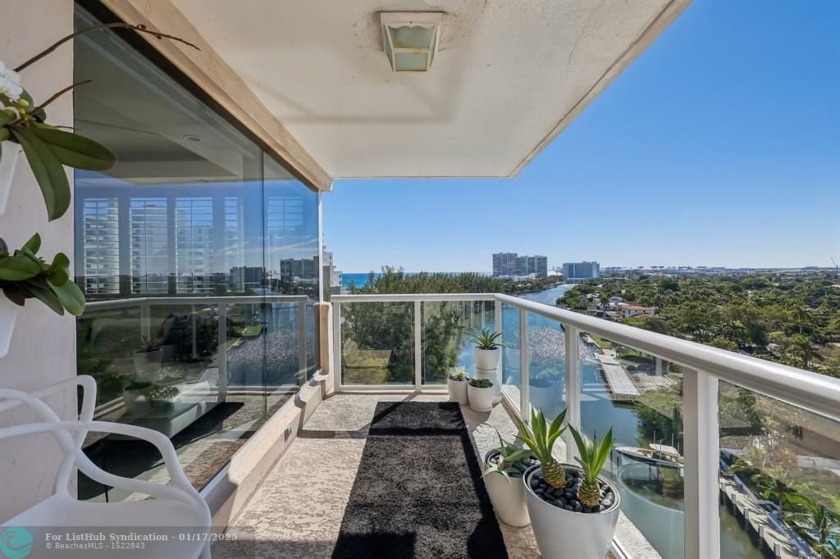 Welcome to your South Florida retreat! This 1-bedroom, 1.5-bath - Beach Condo for sale in Fort Lauderdale, Florida on Beachhouse.com