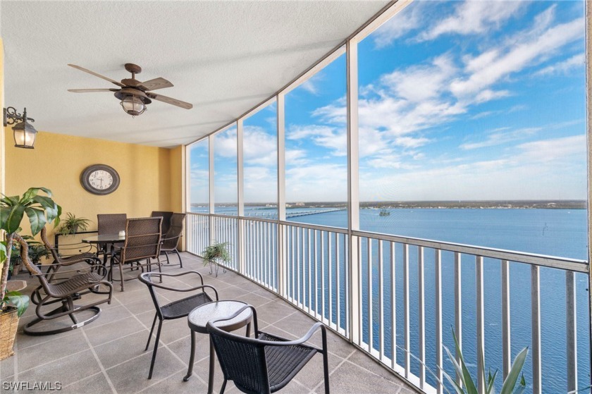 Beautifully upgraded 3 BR/2BA condo with spectacular views of - Beach Condo for sale in Fort Myers, Florida on Beachhouse.com