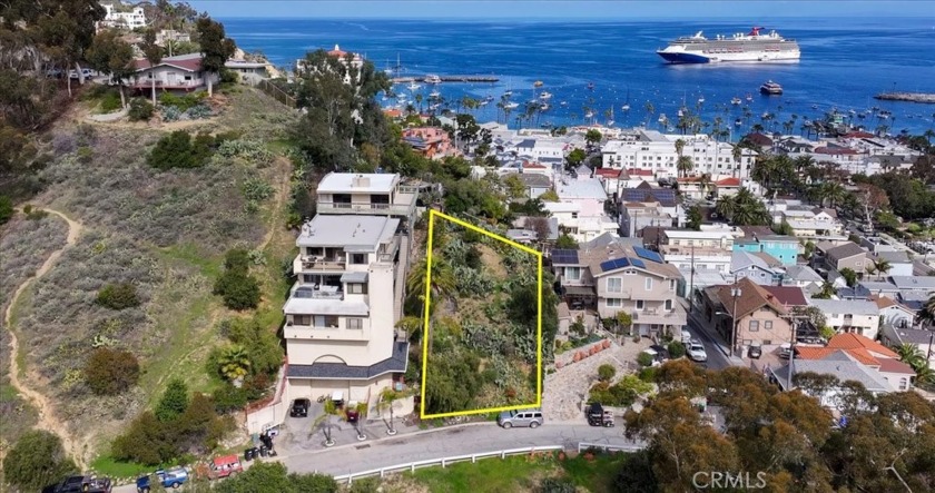This is your chance to purchase a large lot in Avalon on - Beach Lot for sale in Avalon, California on Beachhouse.com