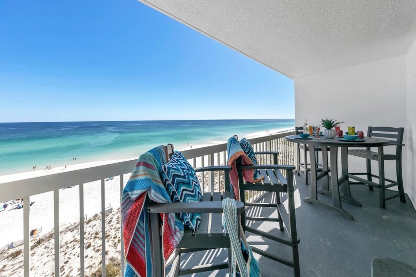 Updated 1BR with hall bunks and unobstructed Gulf views! These - Beach Condo for sale in Destin, Florida on Beachhouse.com