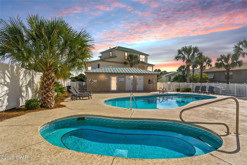 Your Ideal Beach Home or Investment Awaits! Looking for that - Beach Townhome/Townhouse for sale in Panama City Beach, Florida on Beachhouse.com