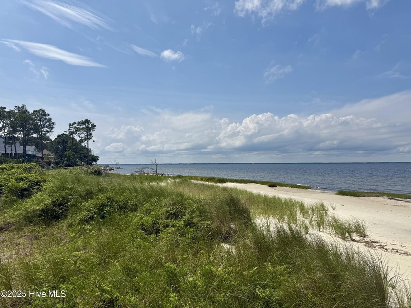 Have you been looking for your own piece of paradise? Look no - Beach Acreage for sale in Beaufort, North Carolina on Beachhouse.com