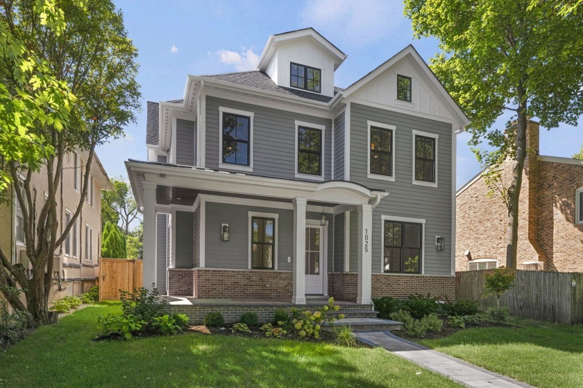 This exceptional new construction by a premier Wilmette builder - Beach Home for sale in Wilmette, Illinois on Beachhouse.com