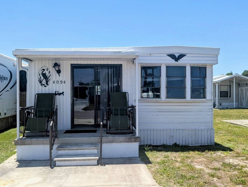 Welcome to your slice of paradise in the highly sought-after - Beach Home for sale in Ruskin, Florida on Beachhouse.com