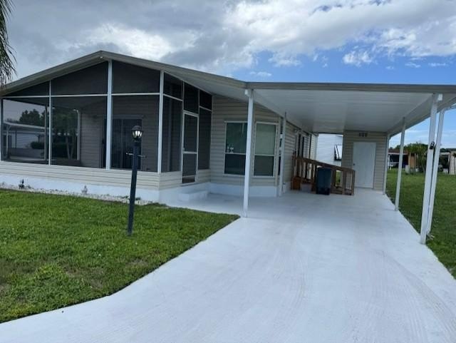 Nice two bedroom and two bath home on a corner lot. Walking - Beach Home for sale in Boynton Beach, Florida on Beachhouse.com
