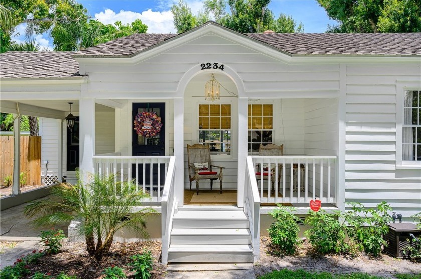 Discover a charming Florida cottage, perfect for discerning - Beach Home for sale in Vero Beach, Florida on Beachhouse.com