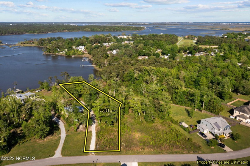 1.12 acres of waterfront bliss! Here's your opportunity to own - Beach Lot for sale in Hubert, North Carolina on Beachhouse.com