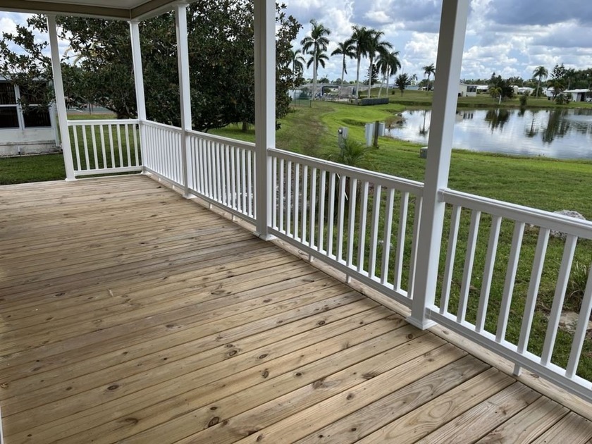 Welcome to Colony Cove, a 55+ age-qualified, active and vibrant - Beach Home for sale in Ellenton, Florida on Beachhouse.com