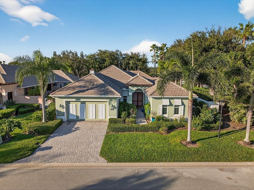 Seasons offers effortless island living. This 3 bedroom, 3.5 - Beach Home for sale in Vero Beach, Florida on Beachhouse.com