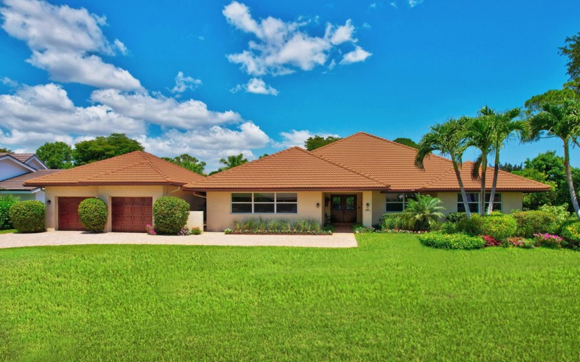 Welcome to Seagate Country Club, Delray Beach's premier gated - Beach Home for sale in Delray Beach, Florida on Beachhouse.com