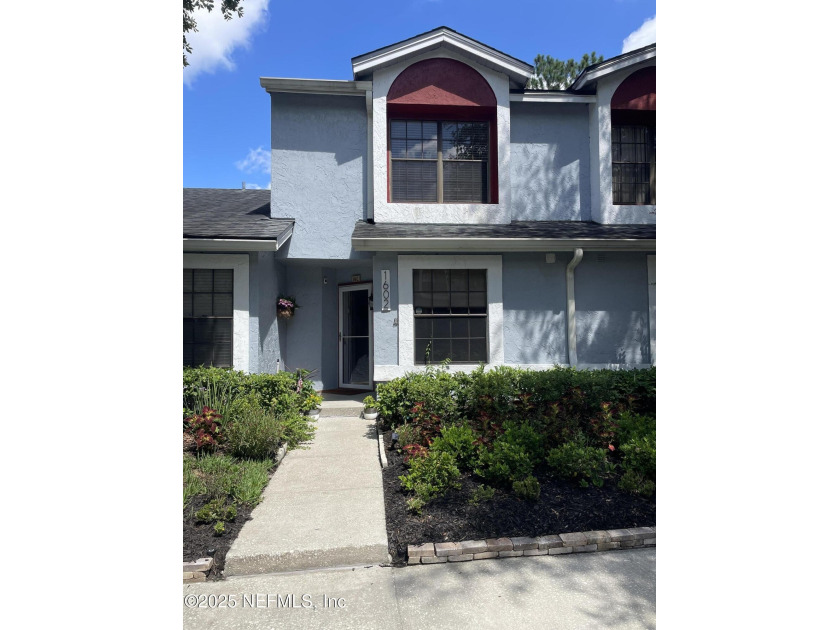 Location, location, location + Motivated Seller: This - Beach Condo for sale in Jacksonville, Florida on Beachhouse.com