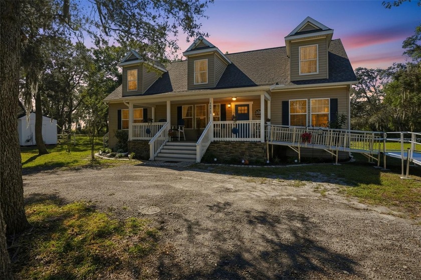 Welcome to your dream farmhouse retreat -- a slice of country - Beach Home for sale in Hudson, Florida on Beachhouse.com