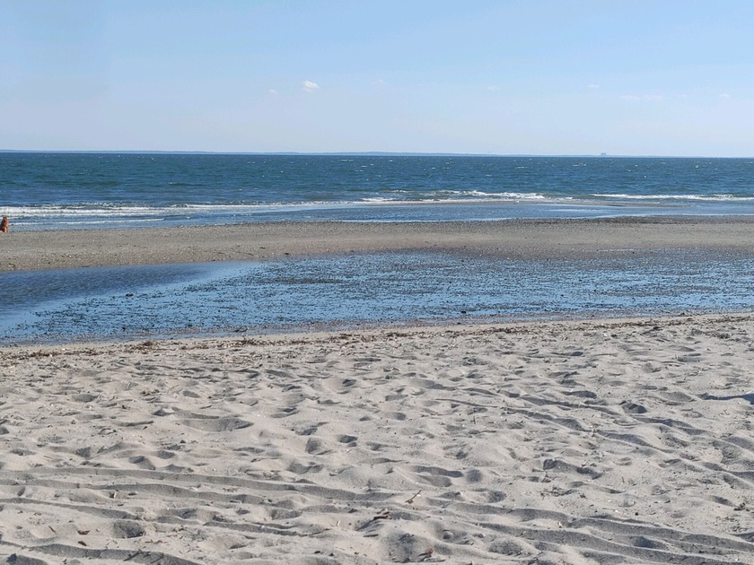 Direct Sandy Beachfront! Live the coastal lifestyle you've - Beach Home for sale in Milford, Connecticut on Beachhouse.com