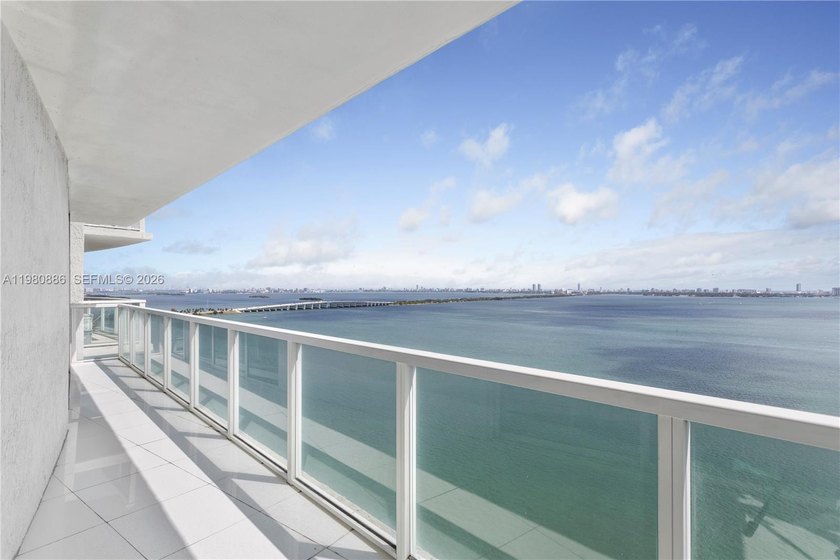 Rare opportunity to own a spacious 1-bedroom, 1.5-bath residence - Beach Condo for sale in Miami, Florida on Beachhouse.com
