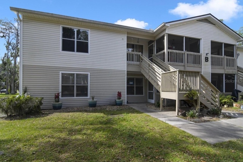 Convenient first floor condo unit just minutes from the beach - Beach Condo for sale in Daytona Beach, Florida on Beachhouse.com