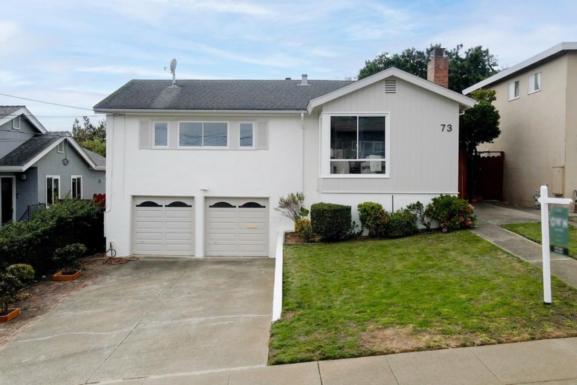 Meticulously maintained & tastefully updated 3bd, 2ba home of - Beach Home for sale in South San Francisco, California on Beachhouse.com