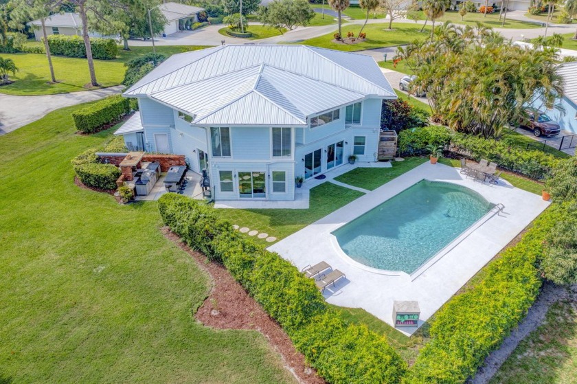 This One of a Kind Fully Renovated 5 Bedroom, 4 Bath Pool Home - Beach Home for sale in Palm Beach Gardens, Florida on Beachhouse.com