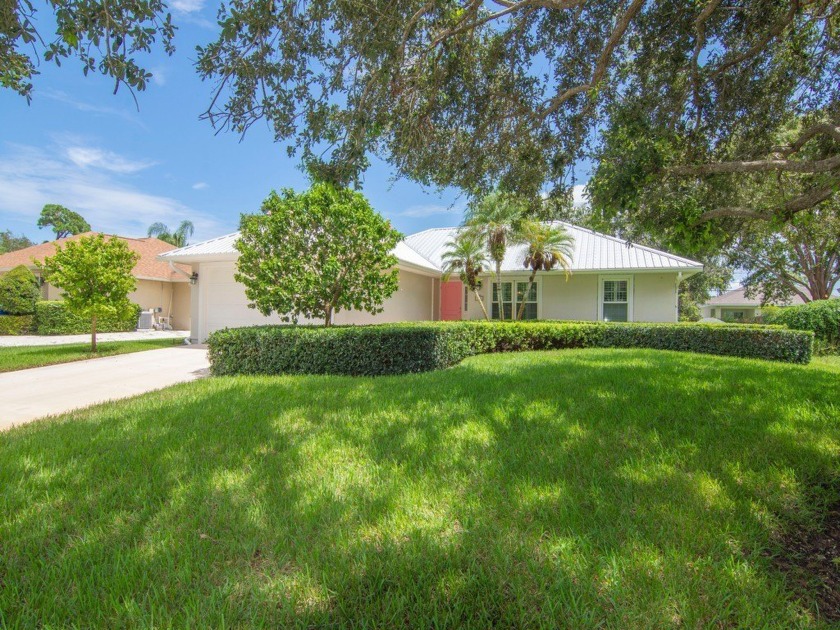 Charming, move-in ready 3 BDRM home with a spacious master suite - Beach Home for sale in Vero Beach, Florida on Beachhouse.com