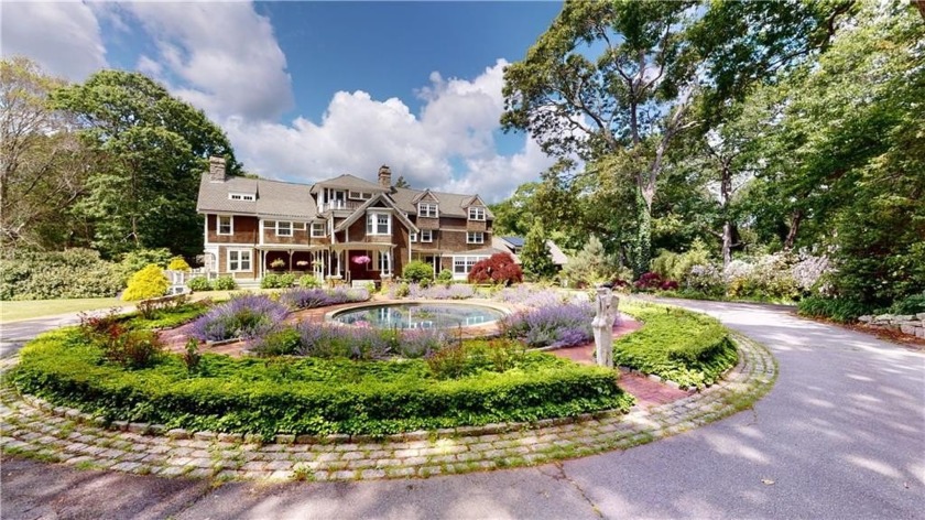 Welcome to the *Acorns*, a one-of-a-kind luxury estate in South - Beach Home for sale in South Kingston, Rhode Island on Beachhouse.com
