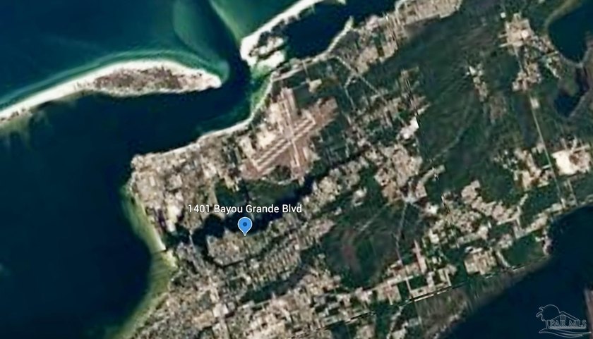 Waterfront opportunity on Bayou Grande in Pensacola, Florida - Beach Lot for sale in Pensacola, Florida on Beachhouse.com