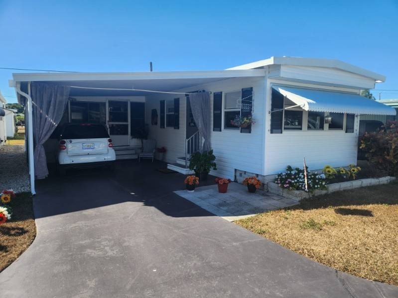 2 Beds 1 Bath - House    7400 46th Ave N, St Petersburg, FL - Beach Home for sale in St. Petersburg, Florida on Beachhouse.com