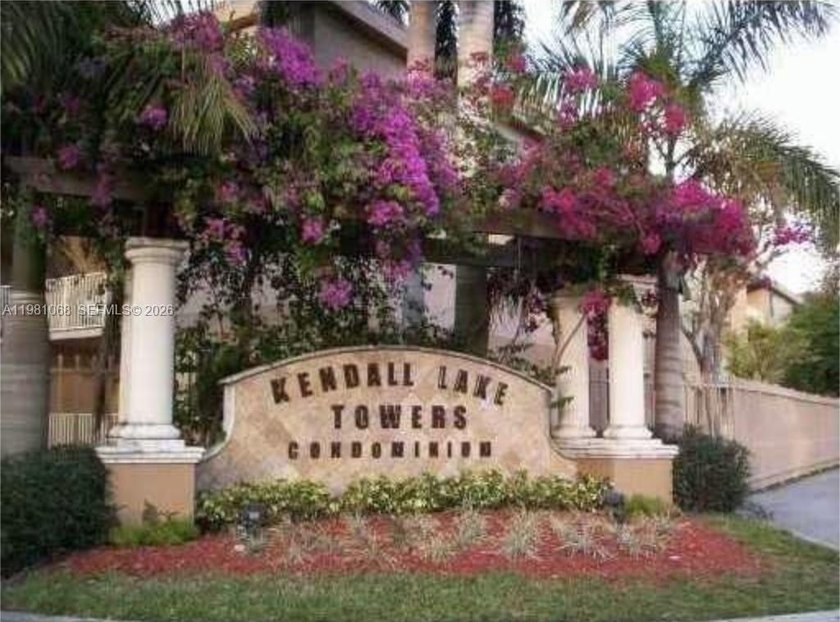 Quiet and friendly neighborhood. Spacious 3 bedrooms / 2 - Beach Condo for sale in Miami, Florida on Beachhouse.com