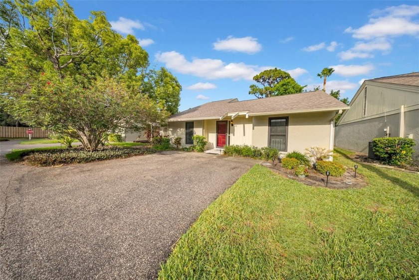 $15,000 PRICE IMPROVEMENT! ONLY VILLA FOR SALE IN THIS COMMUNITY - Beach Home for sale in Tarpon Springs, Florida on Beachhouse.com