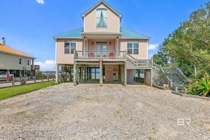 Welcome to 10322 Bay Haven Dr - a rare opportunity to own a - Beach Home for sale in Fairhope, Alabama on Beachhouse.com