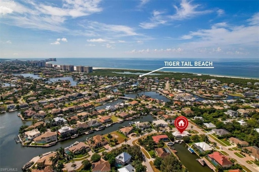 Priced to sell! Bring your decorator, remodel it and make it - Beach Home for sale in Marco Island, Florida on Beachhouse.com