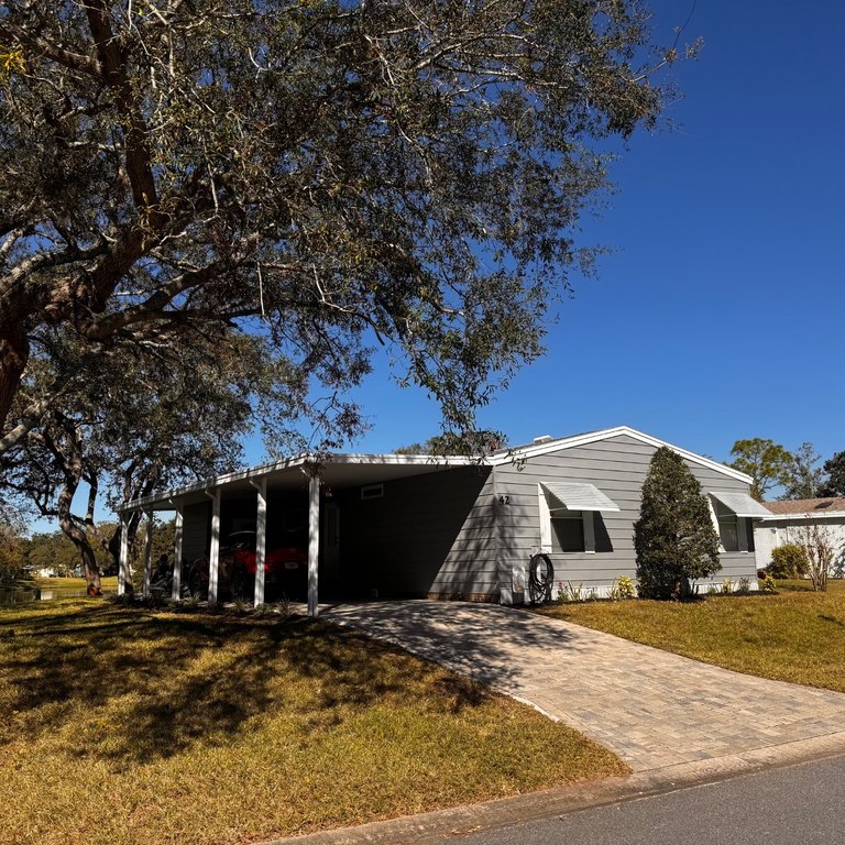 This beautiful newly renovated home has so much to offer - Beach Home for sale in Ormond Beach, Florida on Beachhouse.com