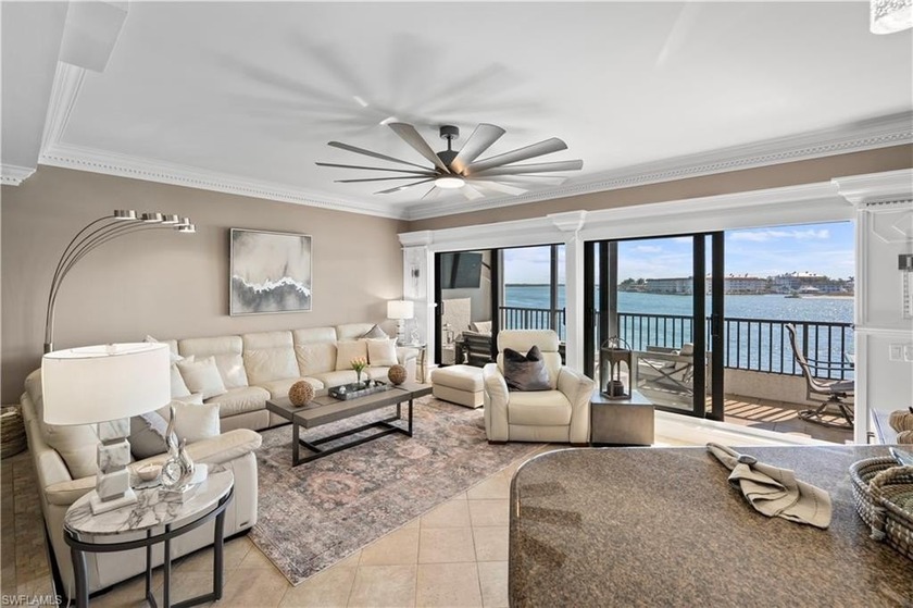 Stunning Waterfront Oasis at La Peninsula - Isles of Capri! This - Beach Condo for sale in Naples, Florida on Beachhouse.com