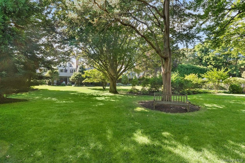 Welcome to your charming retreat at Hampton Mews, perfectly - Beach Home for sale in Amagansett, New York on Beachhouse.com