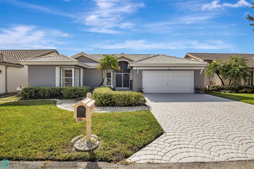 Nestled in a 55+ gated community, this 3-bedroom, 2.5-bathroom - Beach Home for sale in Lake Worth, Florida on Beachhouse.com