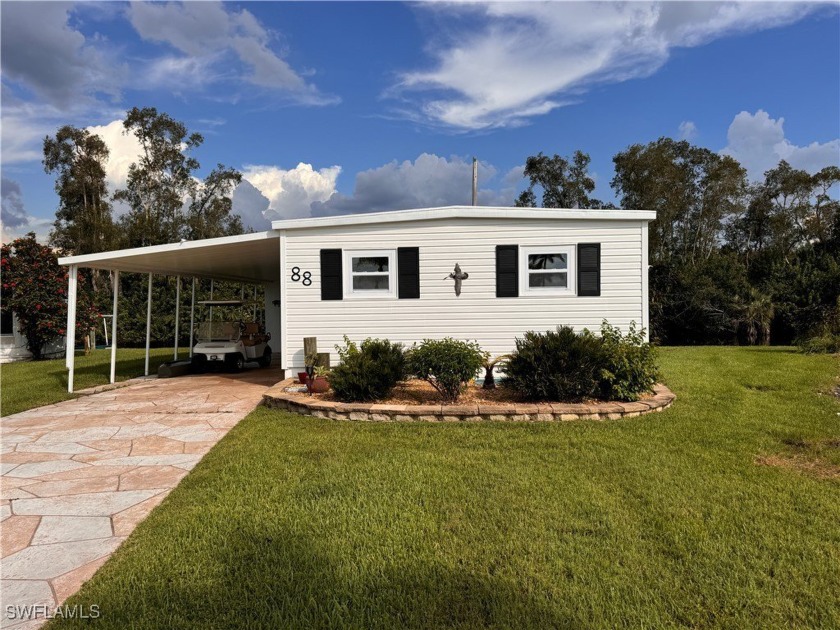 Here's the waterfront property you've been looking for!  This - Beach Home for sale in Fort Myers, Florida on Beachhouse.com