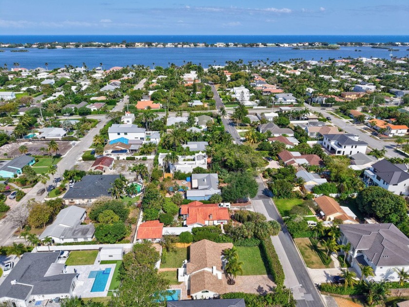 Experience the epitome of luxury living in this beautifully - Beach Home for sale in West Palm Beach, Florida on Beachhouse.com