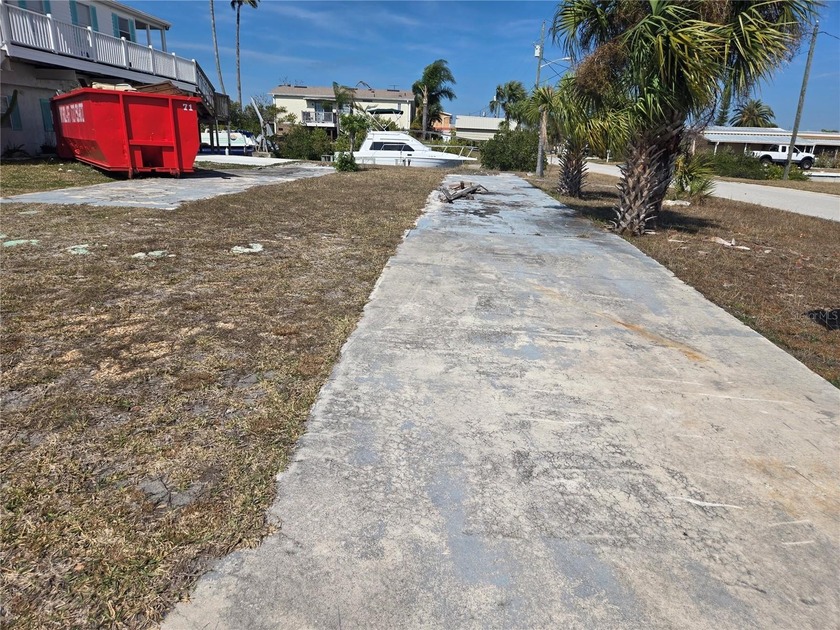 Under contract-accepting backup offers. Manufactured home lot - Beach Lot for sale in Hudson, Florida on Beachhouse.com
