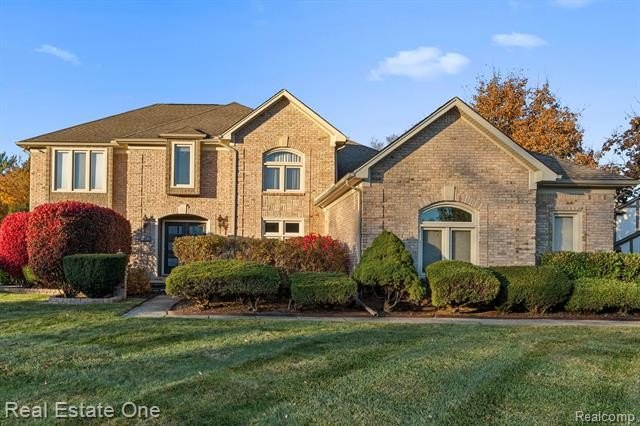 STOP !!! DO NOT LOOK FURTHER!!! This one is the one ... Stunning - Beach Home for sale in Shelby, Michigan on Beachhouse.com