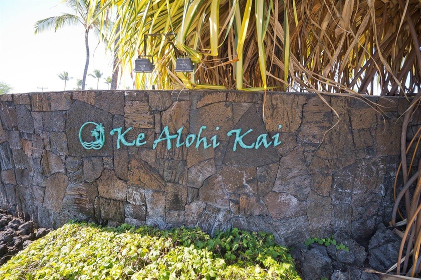 Welcome to Ke Alohi Kai, an exclusive oceanfront gated community - Beach Lot for sale in Kailua Kona, Hawaii on Beachhouse.com