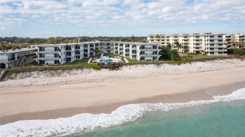 Penthouse right on the ocean offering breathtaking views the - Beach Home for sale in Vero Beach, Florida on Beachhouse.com