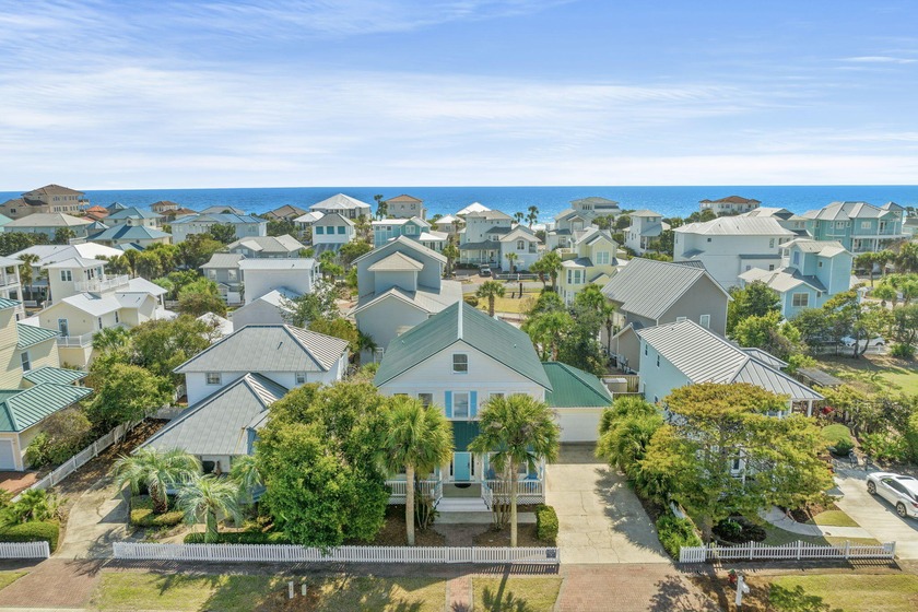 Priced to sell, this turn key rental machine w/ private pool AND - Beach Home for sale in Destin, Florida on Beachhouse.com