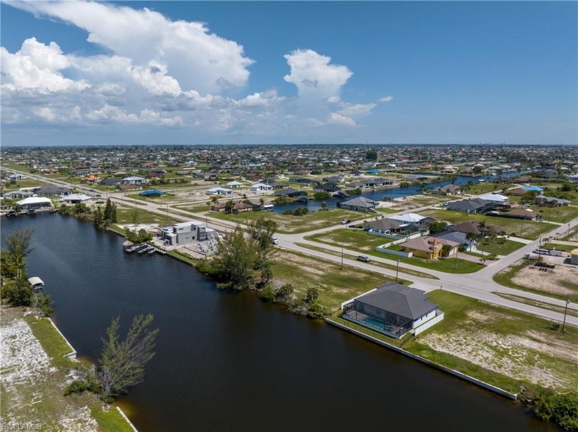 Boasting an unrivaled location on a saltwater canal with direct - Beach Lot for sale in Cape Coral, Florida on Beachhouse.com