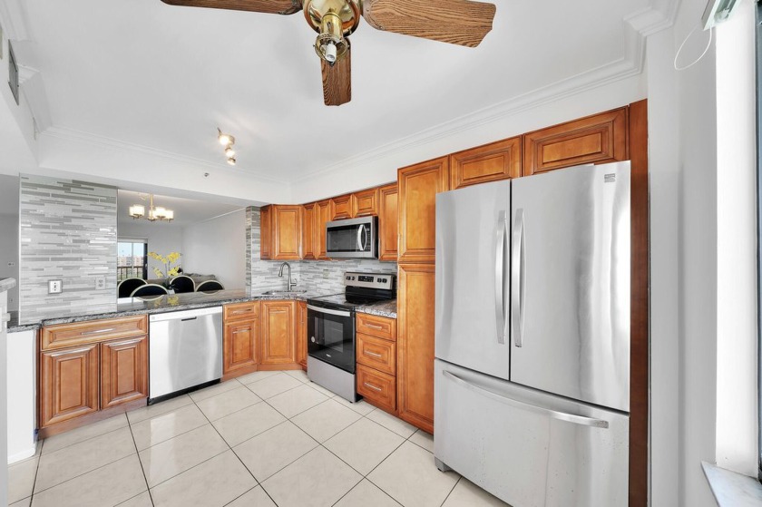 Updated 2 bed, 2 bath condo in the desirable Huntington Lakes - Beach Condo for sale in Delray Beach, Florida on Beachhouse.com