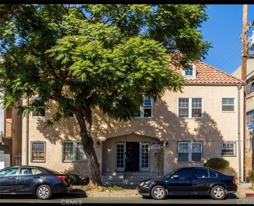 Excellent opportunity to own a space in the East Village Arts - Beach Condo for sale in Long Beach, California on Beachhouse.com