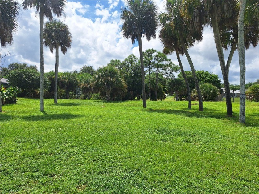 This cleared, vacant lot features stunning canal views and - Beach Lot for sale in Sebastian, Florida on Beachhouse.com